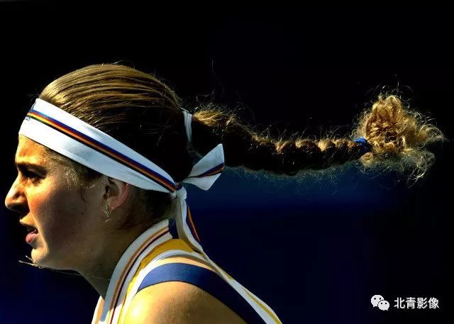 汗水在灯光 汗水在灯光