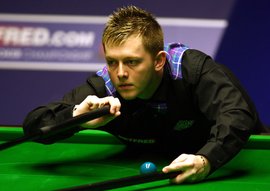 本文围绕两 本文围绕两