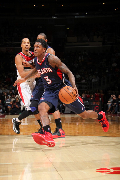 若灰熊改用 若灰熊改用