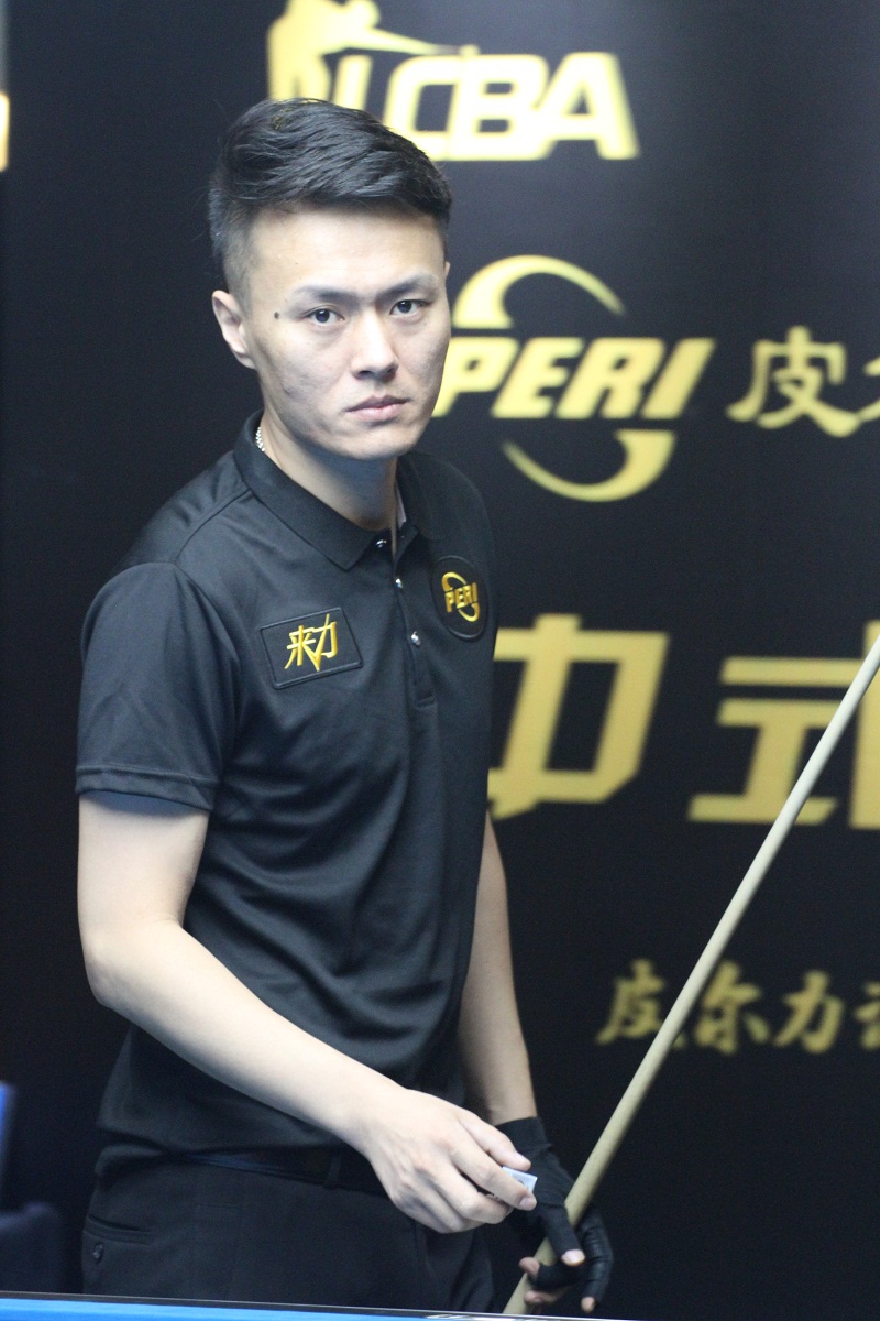 于是